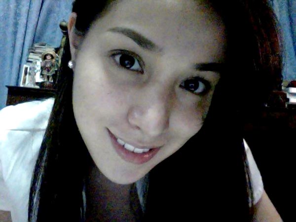 คริสติน เรเยส cristine reyes