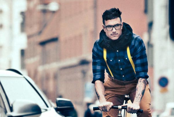  หมวกกันน็อคแอร์แบ็คสำหรับจักรยาน