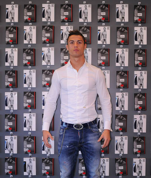 CR7