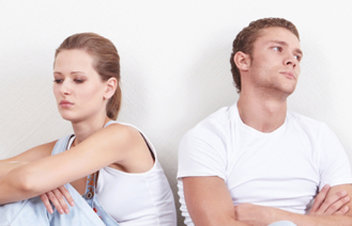 ความสัมพันธ์เริ่มไม่มั่นคง