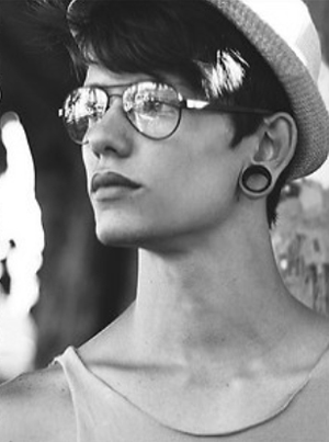 แว่นสายตาแฟชั่น