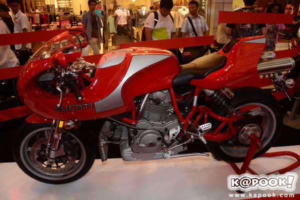 Ducati Mike Hailwood 900 Evoluzione