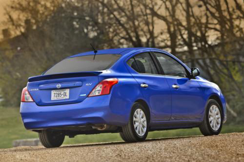 Nissan Versa
