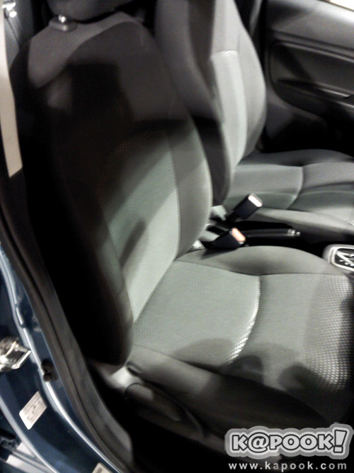  Mitsubishi Attrage