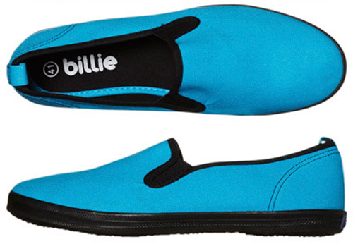 รองเท้า Slip on 