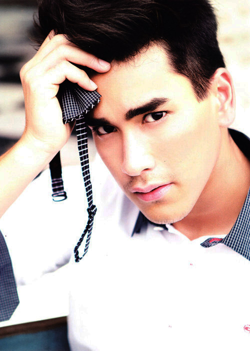 ณเดชน์ คูกิมิยะ