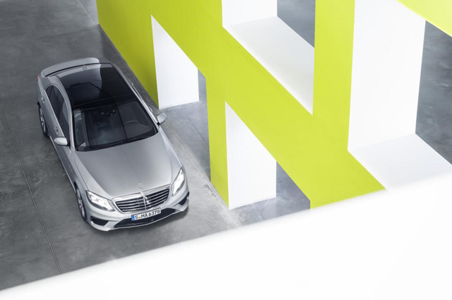 Mercedes Benz S63 AMG