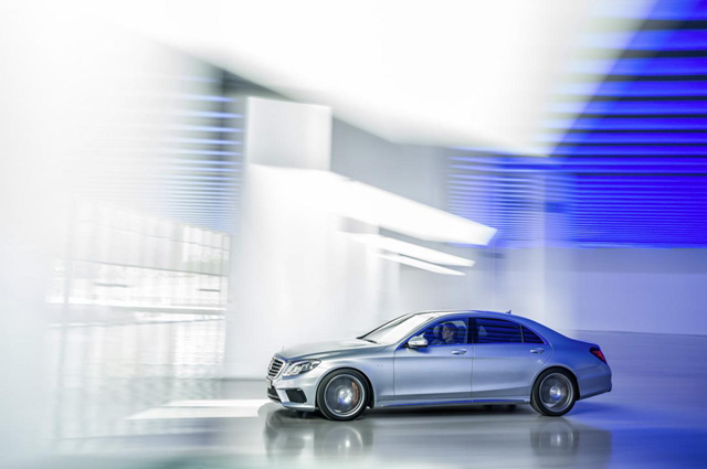 Mercedes Benz S63 AMG