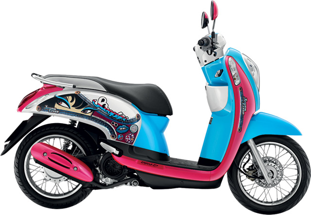 Honda Scoopy i 2013