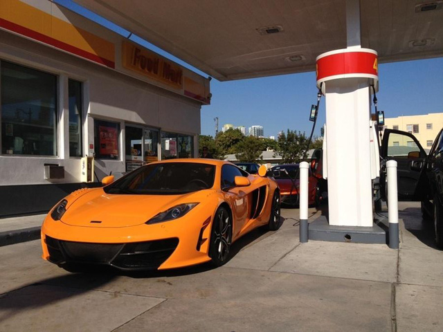 McLaren MP4-12C