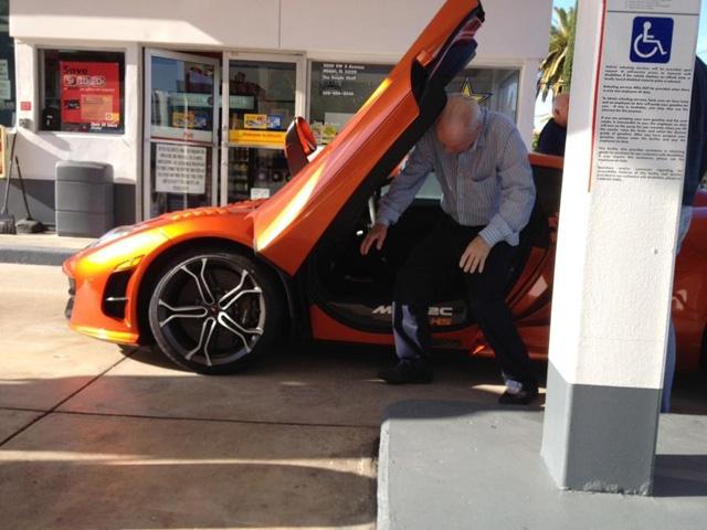 McLaren MP4-12C
