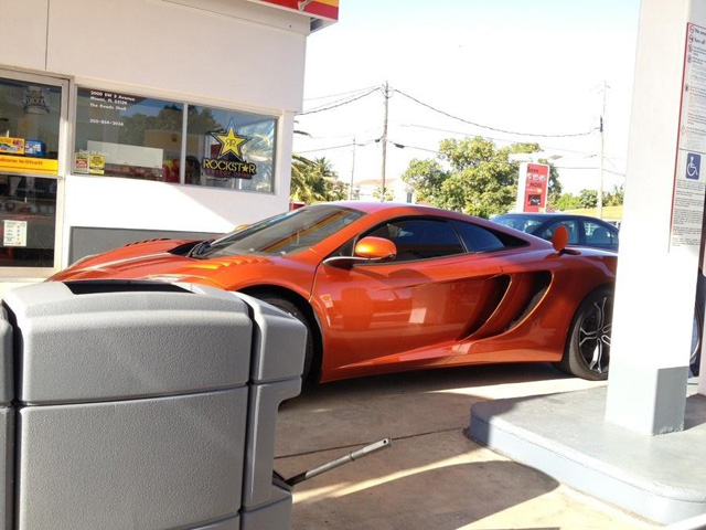 McLaren MP4-12C