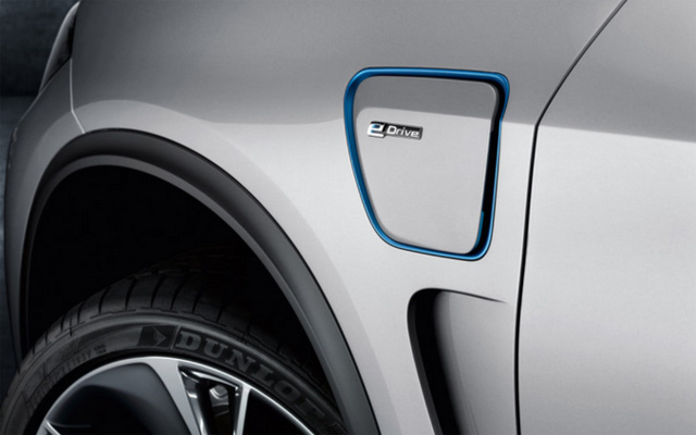 BMW X5 e-Drive Concept 