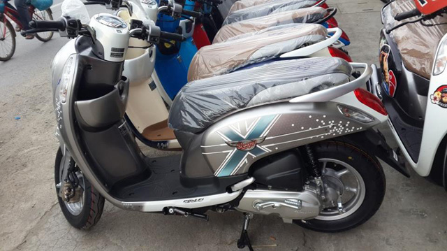 Scoopy i CLUB12