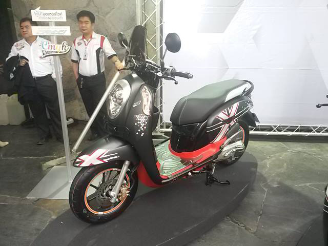 Scoopy i CLUB12