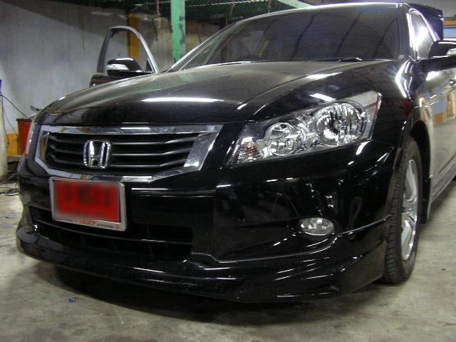 รถใหม่ป้ายเเดง