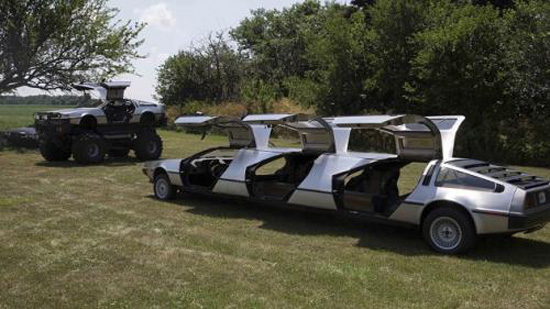 DeLorean DMC-12