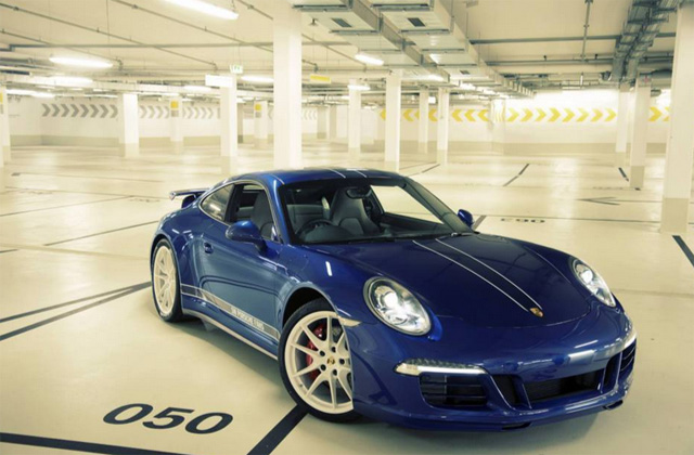 Porsche 911 Carrera 4S