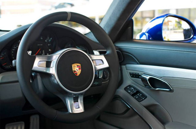 Porsche 911 Carrera 4S