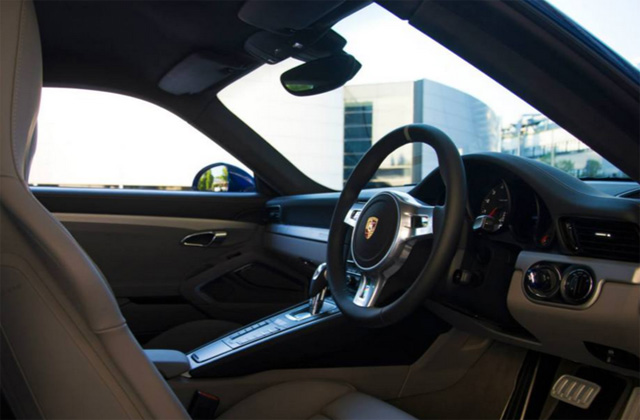 Porsche 911 Carrera 4S