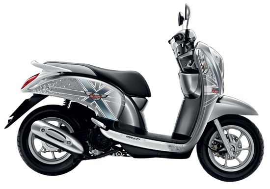 Scoopy i CLUB12