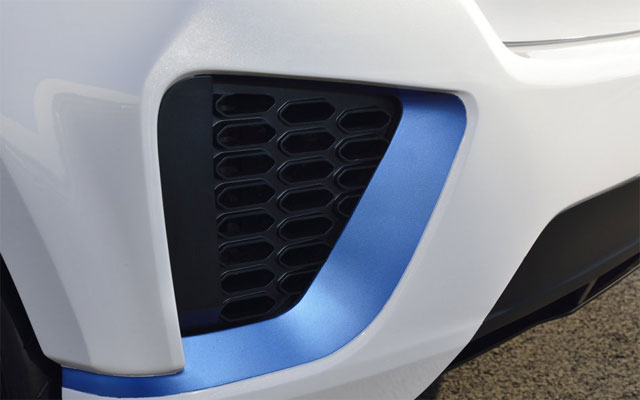 Toyota Yaris Hybrid R