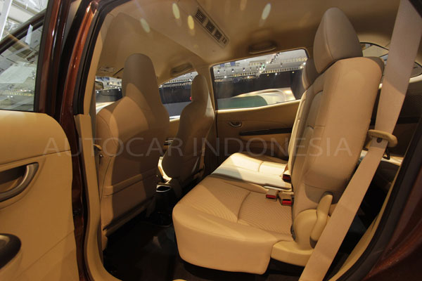 Honda Mobilio 2014