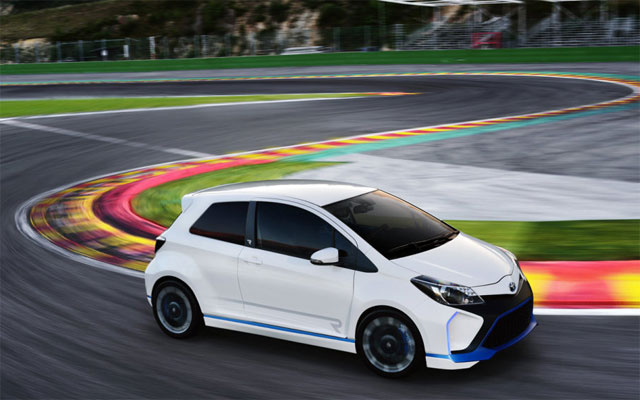 Toyota Yaris Hybrid R