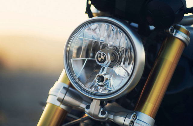 BMW R nineT