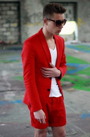 เสื้อสูทกับกางเกงขาสั้น