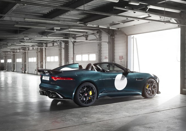 Jaguar F Type Project 7