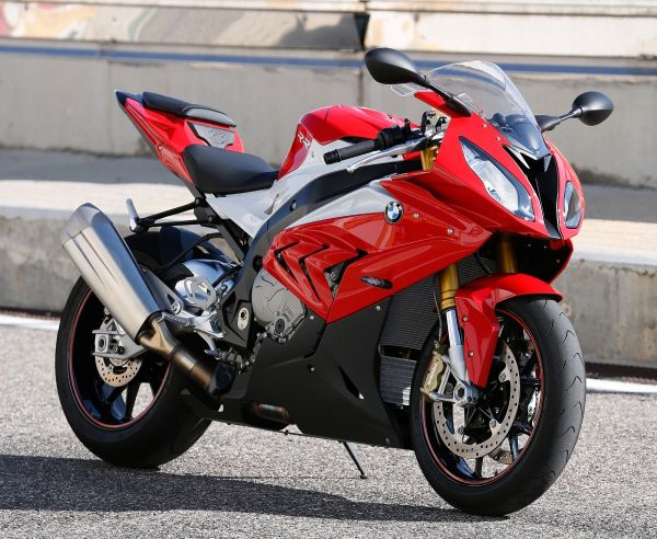 BMW S1000RR ปี 2015 ที่สุดของบิ๊กไบค์สปอร์ต