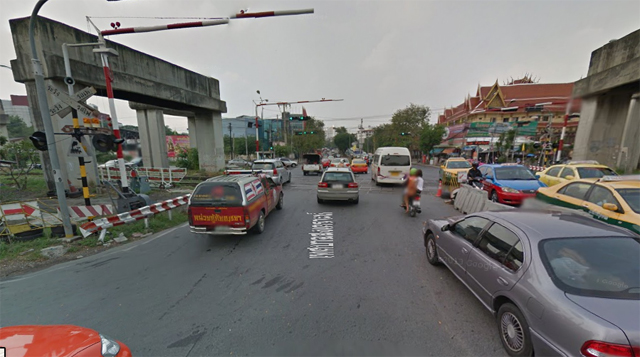 วิธีขับรถผ่านทางรถไฟ
