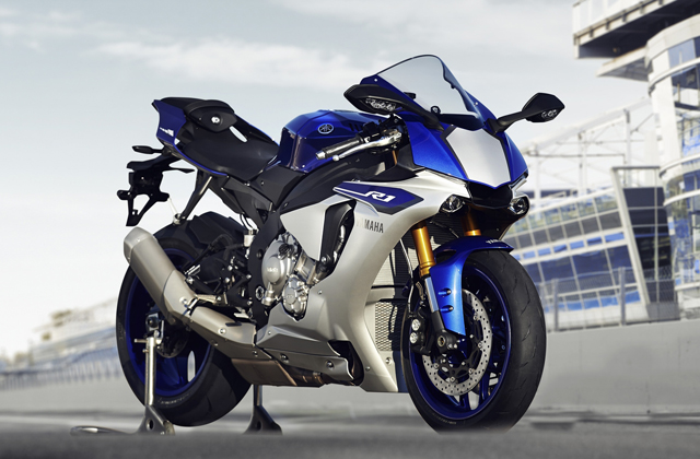 Yamaha R1 2015