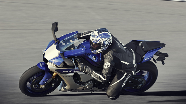 Yamaha R1 2015