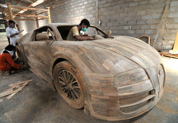  Bugatti Veyron