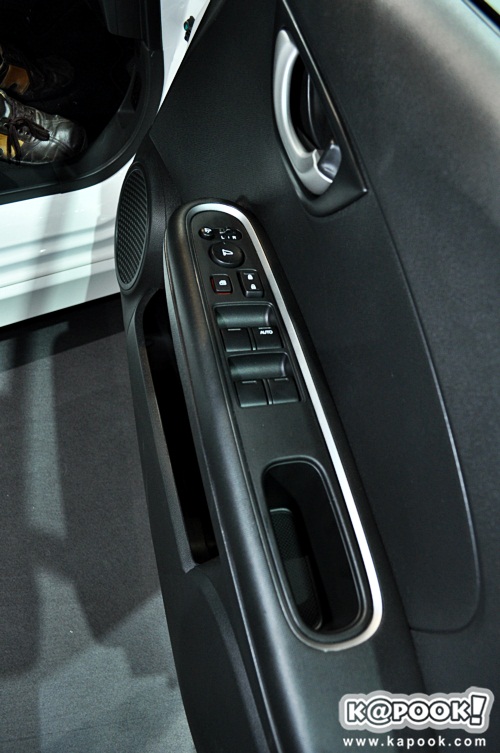 Honda Mobilio 2014