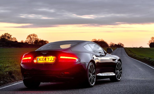 Aston Martin DB9 Carbon