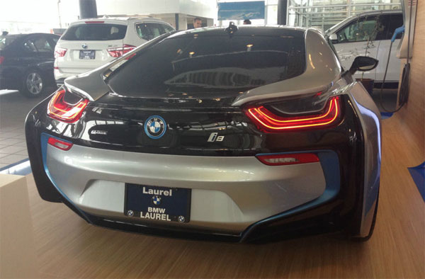 BMW i8