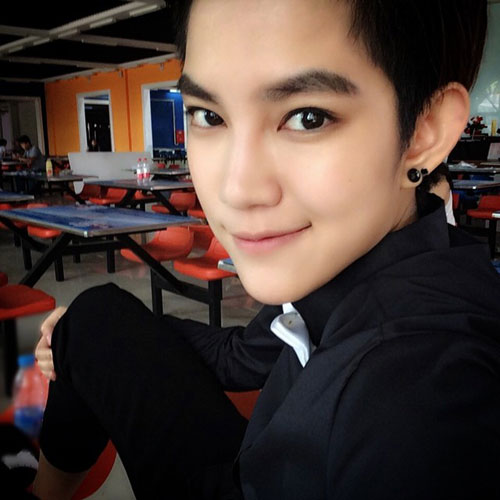 ติ๊นา ศุภนาฎ