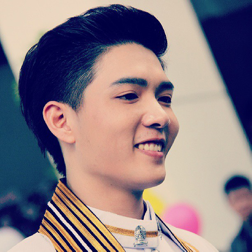 ทรงผมรับปริญญาผู้ชาย