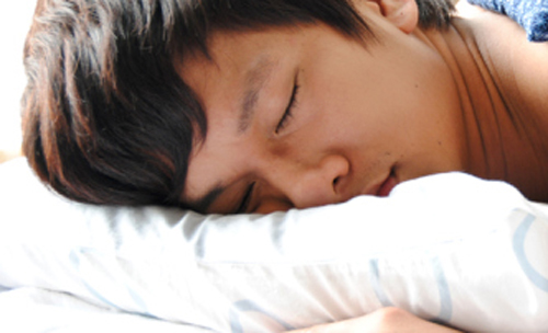 ลืมความรักครั้งแรกไม่ได้