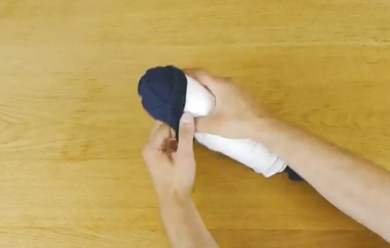 วิธีเก็บเสื้อผ้าใสกระเป๋า