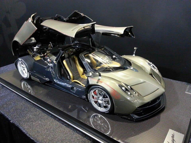 Pagani Huayra Dinastia