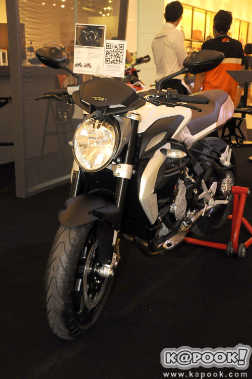 MV Agusta Brutale 675