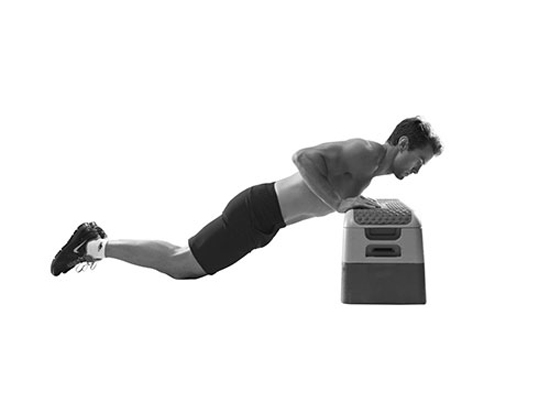 Box press-up Box press-up