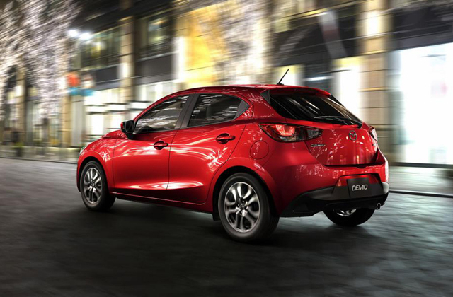Mazda2 2015