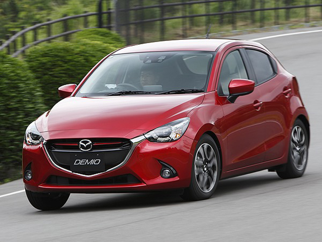 Mazda2 2015