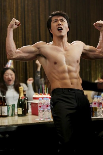 หนุ่มเอเชียรูปหล่อ