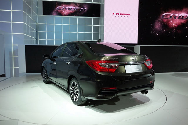 2013 Honda Crider Sedan